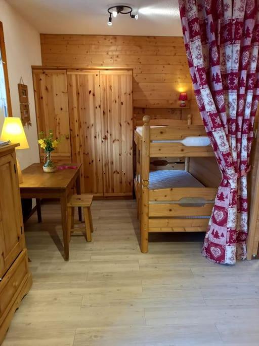 L'Appartement Les Bossons En Lisiere De Foret Dans Le Chalet Genepi Arêches Екстериор снимка